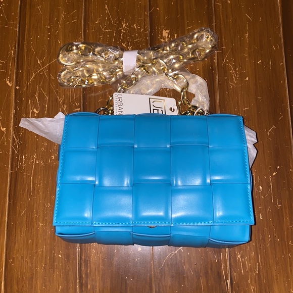 VICI-Desire Padded Woven Chain Handbag-Ocean - Picture 4 of 4